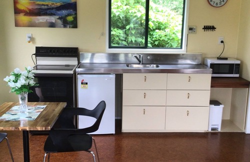 Waiharara Apartment | FAR NORTH CHILLAXING, QUIET AND SECLUDED