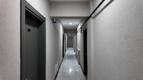 Serdivan Apartment | farazarooms