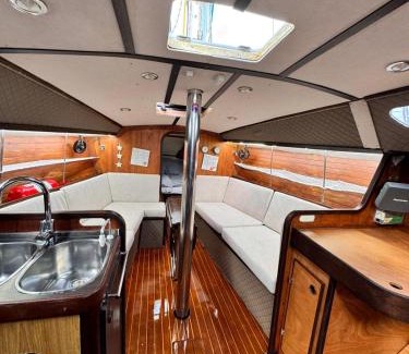 Opatija Boat Rental | Farfalla vintage Sailboat