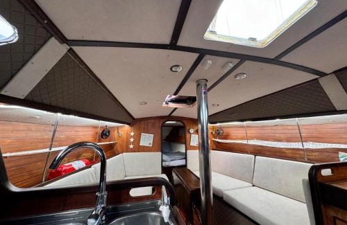 Opatija Boat Rental | Farfalla vintage Sailboat