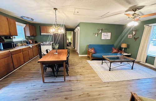 Bulverde House | Farm Fresh Retreat