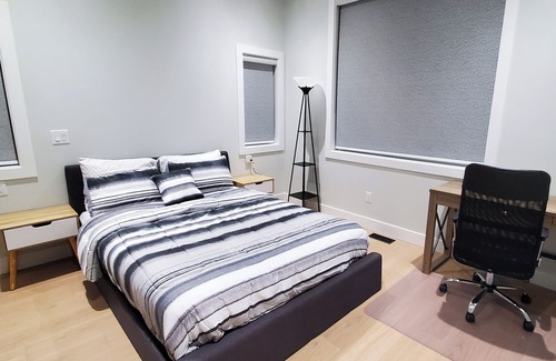 West Abbotsford Other | Farm & Garden Bungalow Retreat