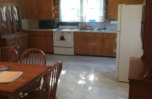 Ramblewood Other | Farm guesthouse open for football, graduation and other short-term rentals