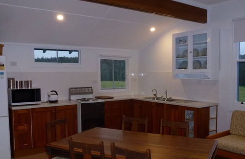 Mogendoura House | Farm House Accomodation in tranquil rural setting