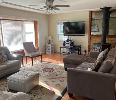 Popkum House | Farm House - L&S Farms