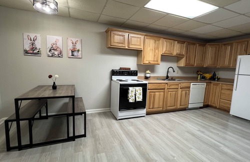 Piney Creek Other | Farmhouse apartment with WiFi in Piney Creek - 2 bedrooms