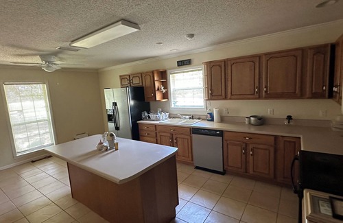 Clopton Other | Farmhouse home located near Eufaula and Clayton, AL