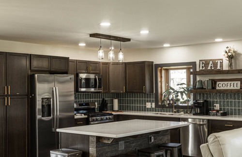 Harrison Other | Farmhouse-hot tub, king beds, pet friendly, skiing, ORVing, hunting & golfing.