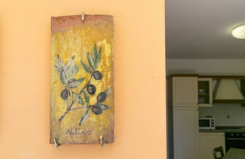 Campiglia Marittima Other | Farmhouse "Il Girasole - Ulivo" with Shared Pool & Wi-Fi