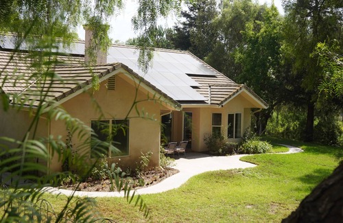 Somis Other | Farmhouse in 20acre Organic Lemon Grove - Pick Lemons - Kid-friendly - Pets OK!