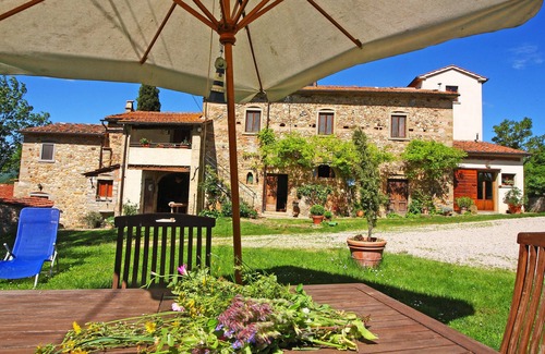 Anghiari Apartment | Farmhouse in the Tuscan countryside