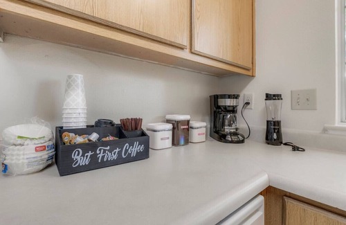 Chico House | Farmhouse-Inspired Retreat/Pool + BBQ