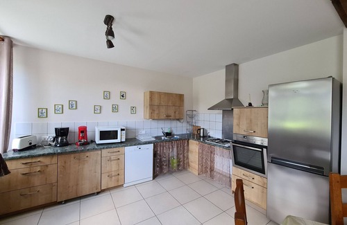 Chailly-en-Gatinais Cottage | Farmhouse Retreat in Scenic Gâtinais - Spacious, Accessible & Eco-Friendly