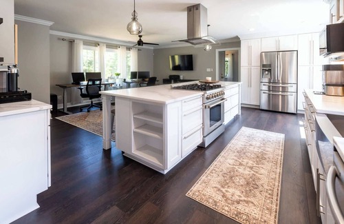 Mint Hill Apartment | Farmhouse Retreat w/Pond, Fire Pit, & Hot tub