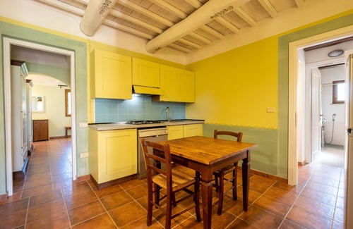 Capalbio Other | Farmhouse "Rosaspina - Appartamento 1" with Shared Garden & Shared Pool