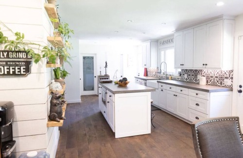 Solvang Other | Farmhouse Santa Ynez Valley in the heart of Los Olivos Wine Tasting Town!