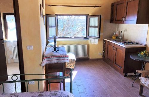 Apecchio House | Farmhouse with Pool & Spa