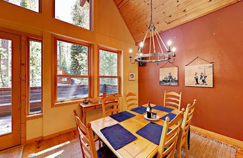 Donner Lake Woods House | Fawn Haven