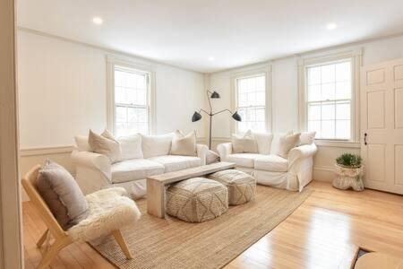 Cummaquid House | Featured in Cape Cod Life Magazine