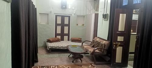 Varanasi House | Feel Aesthetic Kashi Home Stay