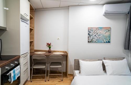 Vardaris Apartment | Feel Greek Hospitality #Θ014