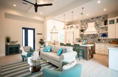 Holmes Beach House | Feelin' Beachy