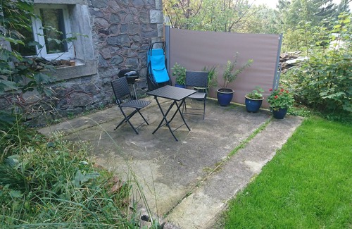Neustadt am Rennsteig Apartment | Feeling close to nature in a somewhat different holiday home