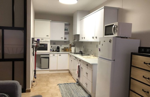 Ajaccio Apartment | "FEET IN THE WATER" AT AJACCIO RTE DES SANGUINAIRES - 4 PERSON APARTMENT