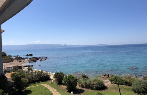 Ajaccio Apartment | "FEET IN THE WATER" AT AJACCIO RTE DES SANGUINAIRES - 4 PERSON APARTMENT