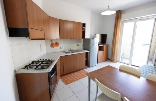 San Benedetto del Tronto Apartment | Felici al Mare - 150 m from the beach with possibility of private parking space