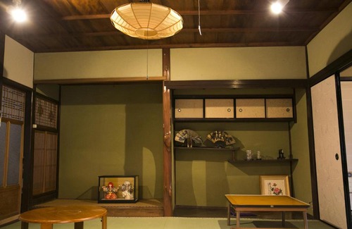 Tondabayashi House | Female-Only Guesthouse Tomari-ya