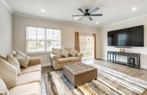 Waldorf House | Fenced Yard Spacious Southern Maryland Townhome!