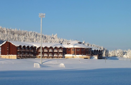 Kaynaslı Hotel | Fenerbahce Topuk Yaylasi Resort & Sport Topuk Yaylası