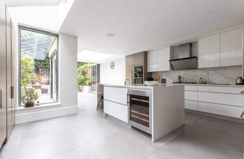 Oval Apartment | Fentiman Road II by onefinestay