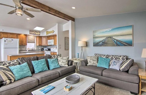 Fenwick Island House | Fenwick Island Home with Canalfront Deck Less Than 1Mi to BCH