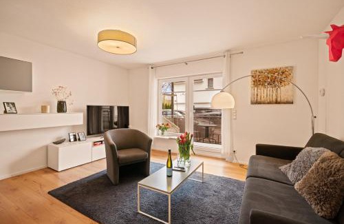 Friedrichshafen Apartment | Ferien-Apartment Auenwald - mit priv Strandzugang