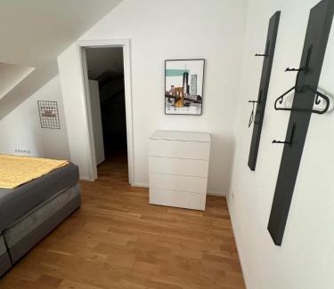 Munchen District Apartment | Ferien Penthaus Wohnung Brunnthal