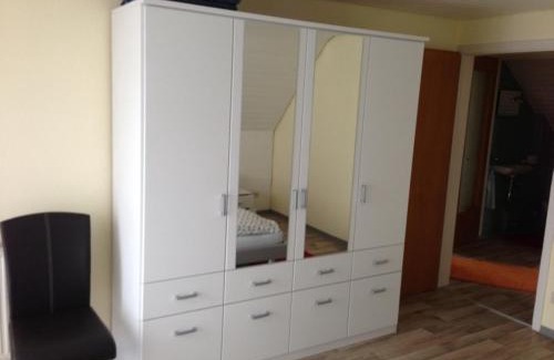Langenargen Apartment | Ferien-und Gästehaus Wilma
