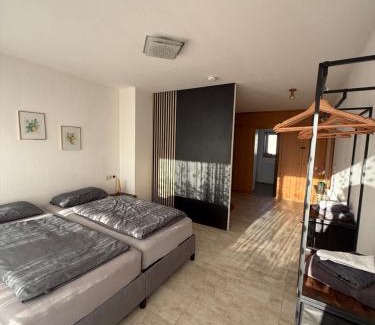 Leutkirch im Allgau House | Ferienhaus Allgäu in Center Parc Nähe - Stadtnah - Parkplatz - Balkon