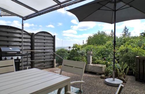 Niedershausen House | Ferienhaus am Knoten T12 Küche, Grill, Terrasse, Haustier Willkommen ww-knoten Reihenhaus