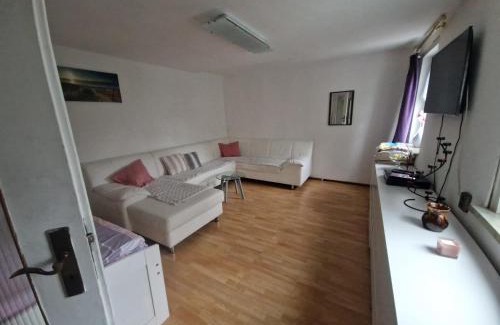 Sandershausen Apartment | Ferienhaus an der Nieste