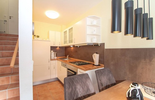 Norddeich House | Ferienhaus Dünentraum II: Helles Reihenhaus für 4 Personen + Baby