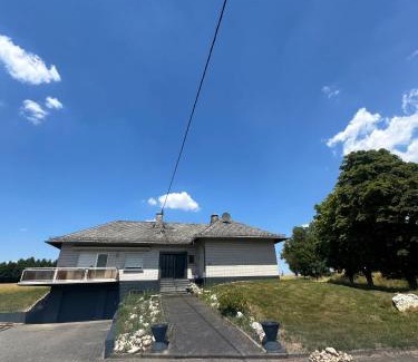Gondershausen House | Ferienhaus Hof Schöneck in sehr ruhiger Alleinlage