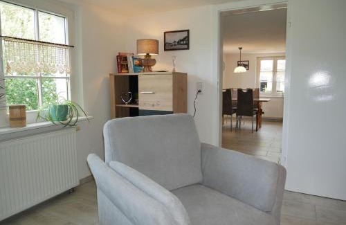 Krummin House | Ferienhaus Juule in ruhiger Lage, Terrasse, WLAN