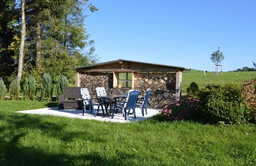 Altusried Apartment | Ferienhof Schönmetzler