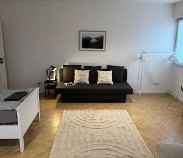 Worms House | Ferienunterkunft Lutherbaum 4 Zimmer