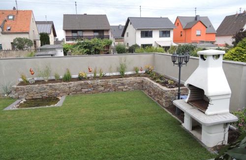 Verbandsgemeinde Pellenz Apartment | Ferienwohnung Steffi