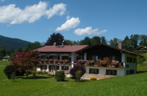 Schoenau am Koenigssee Apartment | Ferienwohnung Nr. 2, 1 - 2 Personen, 44 qm, 1 Schlafzimmer, 2 Balkone