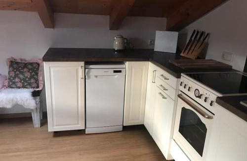 Oberschonau Apartment | Ferienwohnung Seinerzeit - kuschelige Dachwohnung