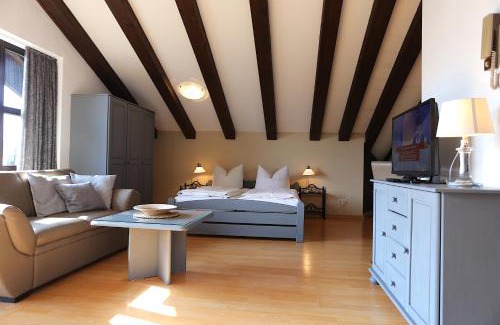 Garmisch-Partenkirchen Apartment | Ferienwohnung AlpspitzNest